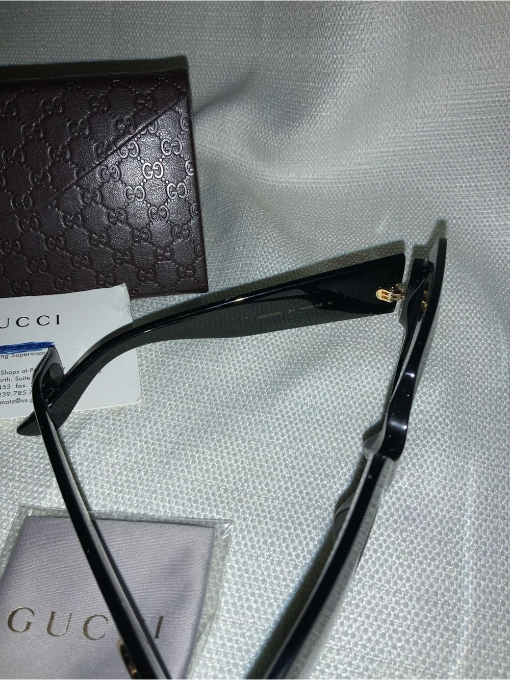 Gucci Women's Sunglasses. GG0053SN 54[]25 140 M. Italy. Information included - Picture 6 of 9